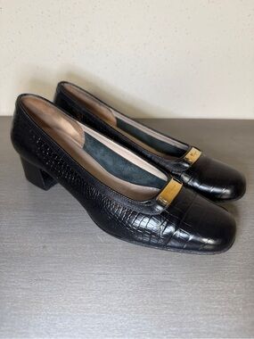 Salvatore Ferragamo Vintage Bit Pumps Black Leather Croc Print Shoes Size 5.5 B